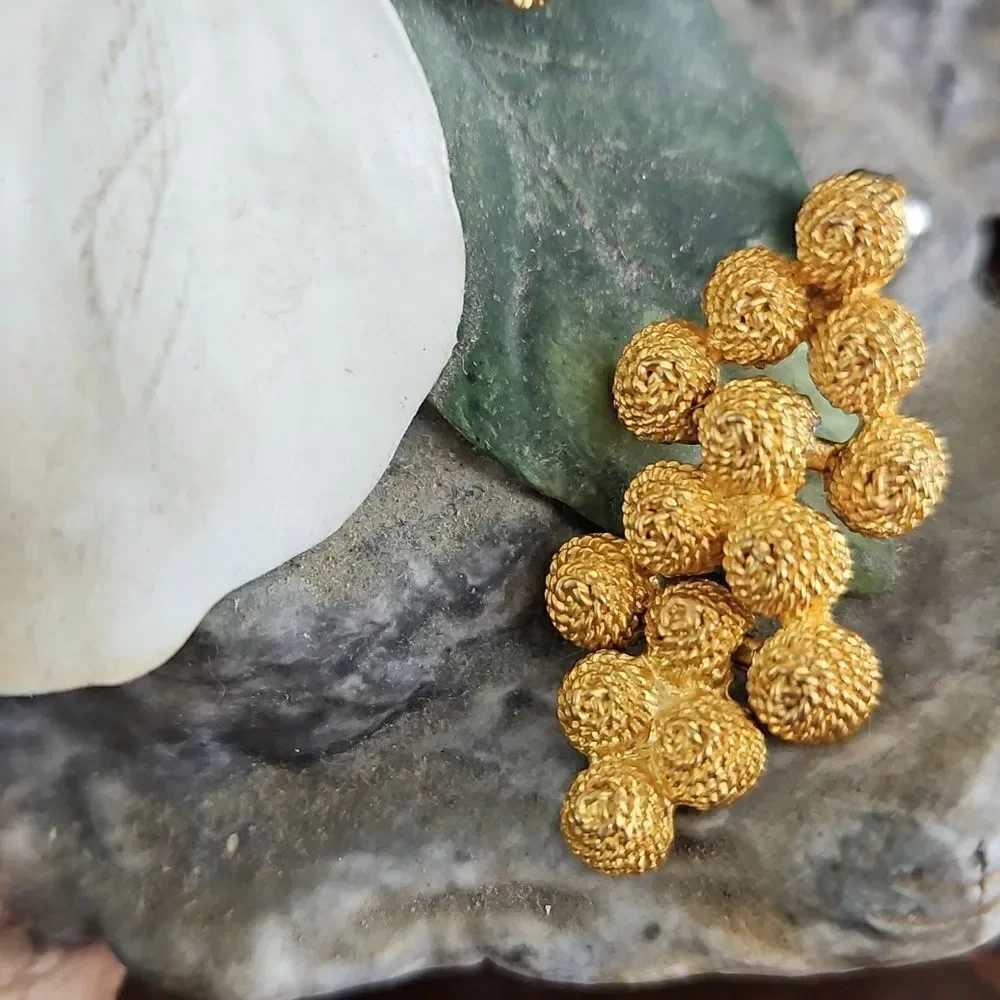 Vintage Gold Drop Earrings